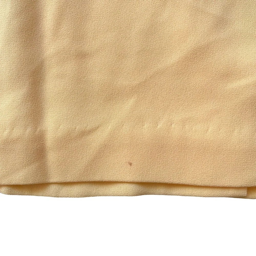 Women's 90s Butter Yellow Pencil Skirt